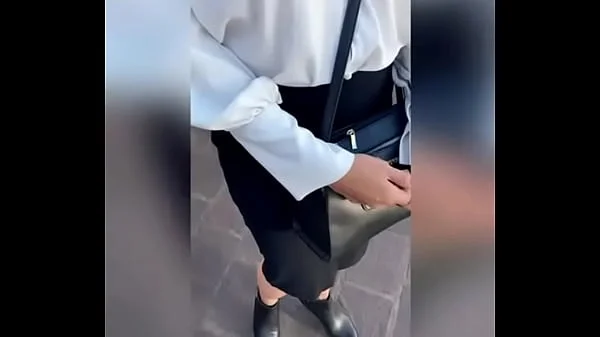Sexo por DINERO! Le ofrezco DINERO a SEÑORA Mexicana Sumisa que Estaba Esperando su Camión para Irse a Trabajar! Le Doy Dinero para que me la CHUPE en la CALLE y no Vaya a Trabajar! PARTE #2